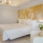 Qbic Otel Larnaca