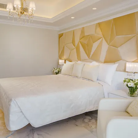 Qbic Hotel Larnaca