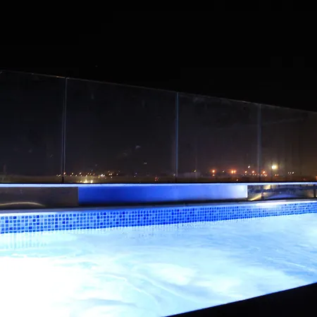 Hotel Qbic