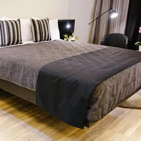 Qbic 4* Larnaca