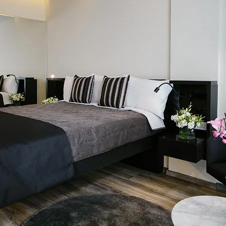 Qbic 4* Larnaca