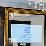Готель Qbic 4*