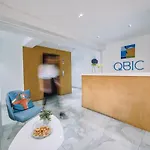 Готель Qbic